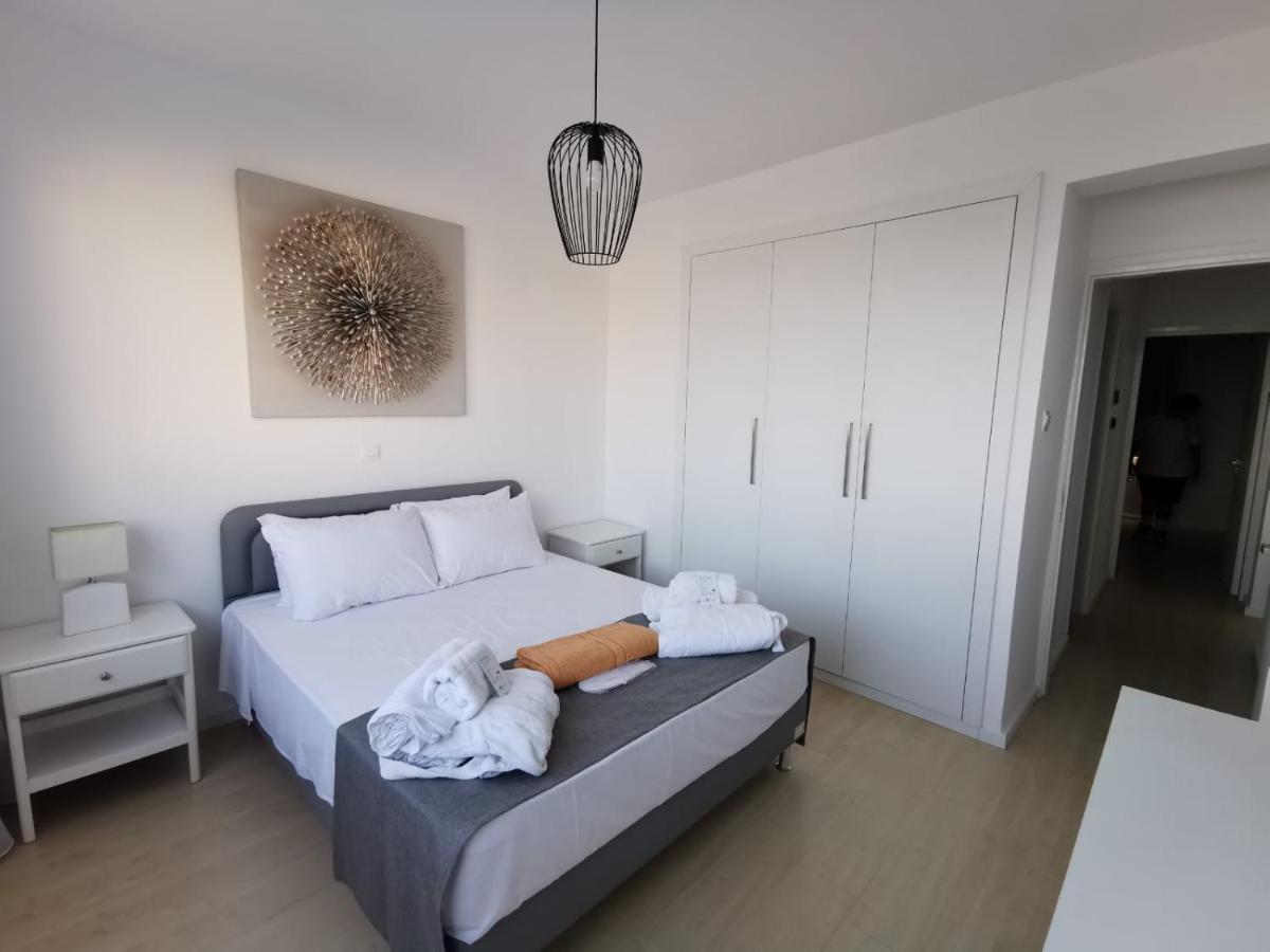 Cosea Living: Seaside Two Bedroom Flat In Harbour 106 Paphos 外观 照片